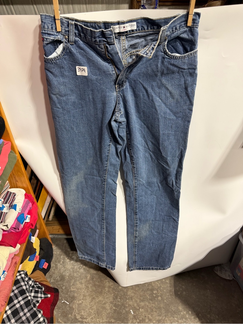 #3979-Tommy Hilfiger Straight Leg Jeans in Denim Blue
